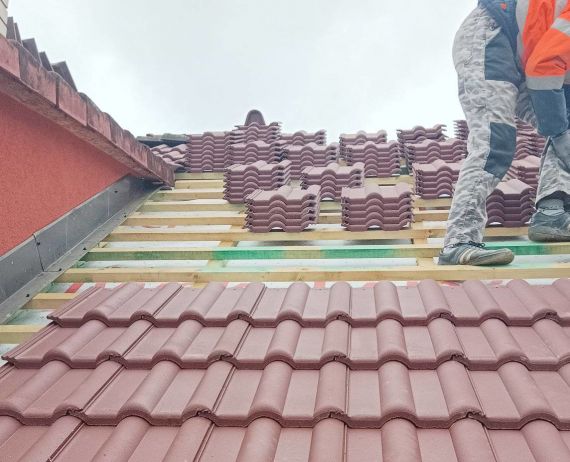 Odstranění staré krytiny a čistá montáž nové